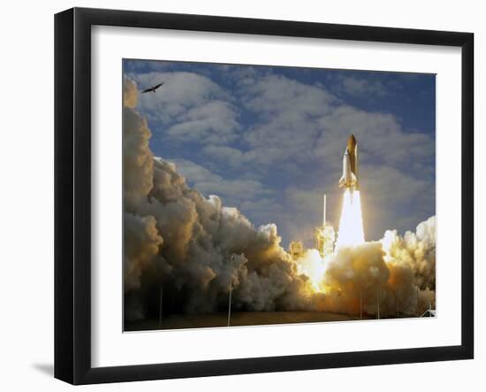 Space Shuttle Atlantis Lifts Off at the Kennedy Space Center in Cape Canaveral, Florida-null-Framed Photographic Print