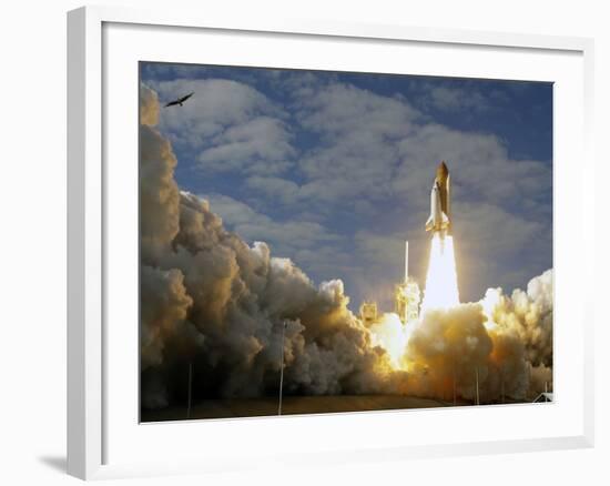 Space Shuttle Atlantis Lifts Off at the Kennedy Space Center in Cape Canaveral, Florida-null-Framed Photographic Print