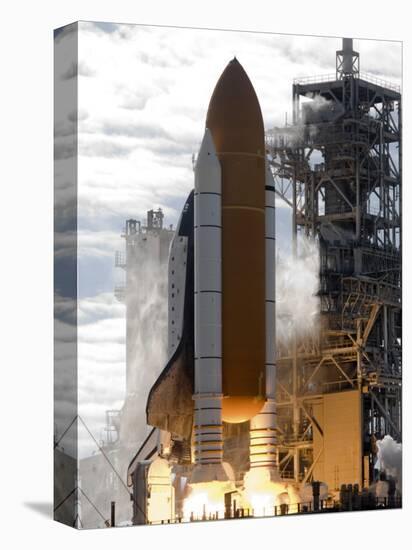 Space Shuttle Atlantis Lifts Off from its Launch Pad at Kennedy Space Center, Florida-null-Stretched Canvas