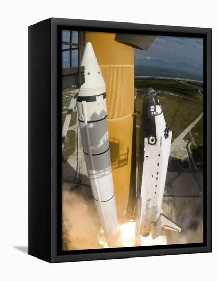 Space Shuttle Atlantis Lifts Off from its Launch Pad at Kennedy Space Center, Florida-null-Framed Stretched Canvas