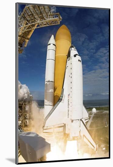 Space Shuttle Atlantis Lifts Off from its Launch Pad at Kennedy Space Center, Florida-null-Mounted Photographic Print