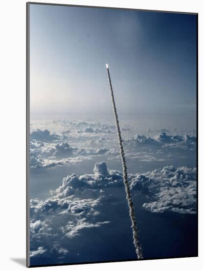 Space Shuttle Challenger Leaving Earth-John W. Young-Mounted Photographic Print