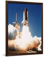 Space Shuttle Columbia-null-Framed Photographic Print