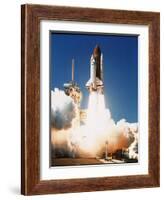 Space Shuttle Columbia-null-Framed Photographic Print