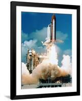 Space Shuttle Discovery 1988-null-Framed Photographic Print