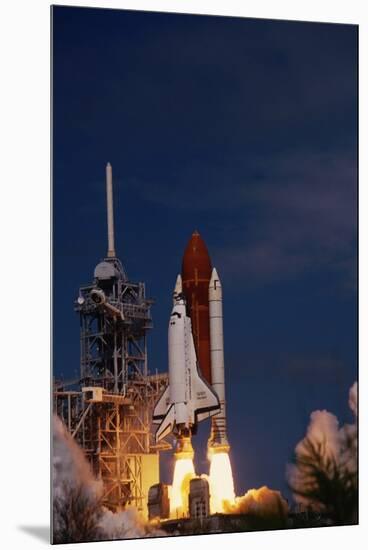 Space Shuttle Discovery Lifting Off-Roger Ressmeyer-Mounted Premium Photographic Print