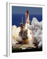 Space Shuttle-Chris O'Meara-Framed Premium Photographic Print