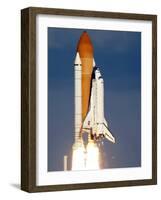 Space Shuttle-Alan Diaz-Framed Photographic Print