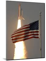Space Shuttle-Paul Kizzle-Mounted Photographic Print