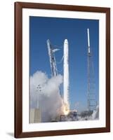 Spacex?S Falcon 9 Rocket and Dragon Spacecraft Lift Off from Cape Canaveral Air Force Station-null-Framed Photo