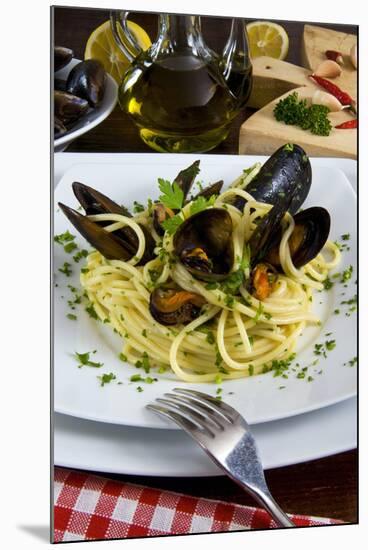 Spaghetti with Mussels (Mytilus Galloprovincialis), Cuisine-Nico Tondini-Mounted Premium Photographic Print