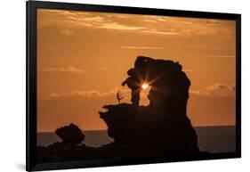 Spain, Menorca. Elephant Rock.-Hollice Looney-Framed Photographic Print