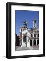 Spain, Valladolid, Plaza Mayor (Main Square), Statue of Count Anzures In Front of Casa Consistorial-Samuel Magal-Framed Photographic Print