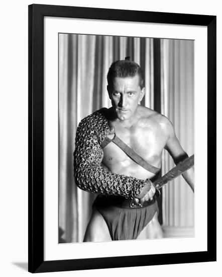 Spartacus by Stanley Kubrik with Kirk Douglas, 1960 (b/w photo)-null-Framed Photo