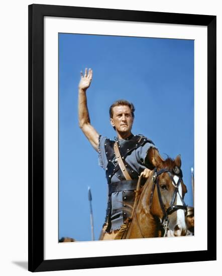 Spartacus by Stanley Kubrik with Kirk Douglas, 1960 (photo)-null-Framed Photo