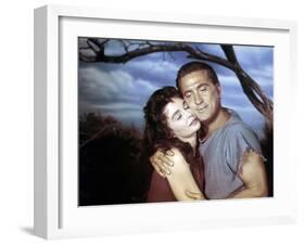 Spartacus by Stanley Kubrik with Kirk Douglas and Jean Simmons, 1960 (photo)-null-Framed Photo