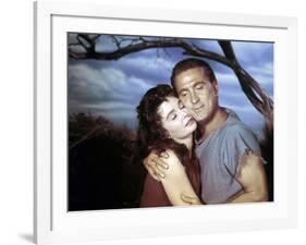 Spartacus by Stanley Kubrik with Kirk Douglas and Jean Simmons, 1960 (photo)-null-Framed Photo