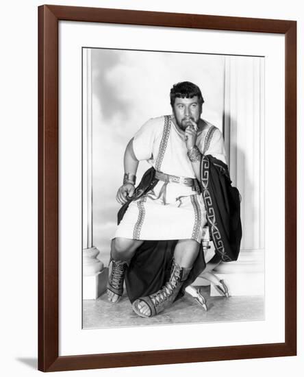 Spartacus by Stanley Kubrik with Peter Ustinov, 1960 (b/w photo)-null-Framed Photo