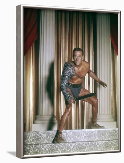 Spartacus, Kirk Douglas, Directedby Stanley Kubrick, 1960-null-Framed Photo