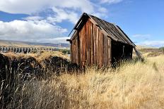 Native Indian Abandoned Building-sphraner-Laminated Photographic Print