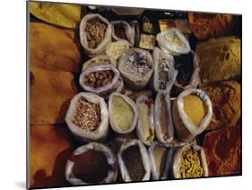 Spices for Sale, India, Asia-Liba Taylor-Mounted Photographic Print