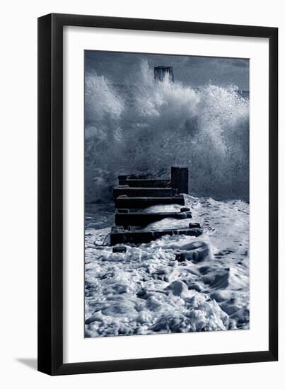 Splash!!-Adrian Campfield-Framed Photographic Print