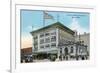 Spokane, Washington, Exterior View of the Crescent Store Building-Lantern Press-Framed Art Print