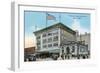 Spokane, Washington, Exterior View of the Crescent Store Building-Lantern Press-Framed Art Print