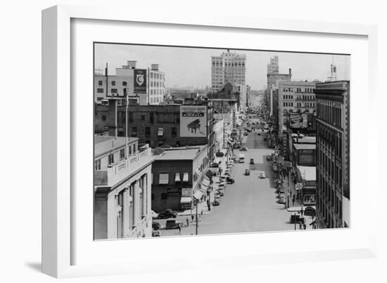 Spokane, Washington - Riverside Avenue Photograph-Lantern Press-Framed Art Print