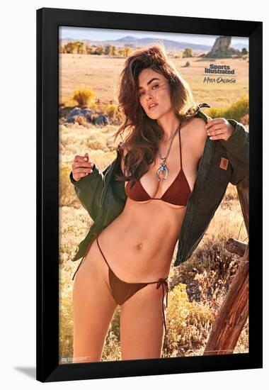 Sports Illustrated: Swimsuit Edition - Myla Dalbesio 20-Trends International-Framed Poster