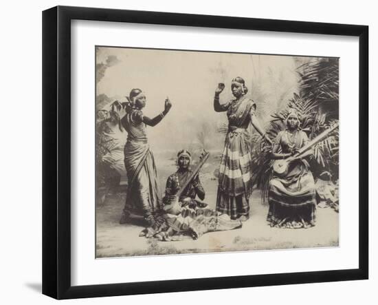 Sri-Lanka, les bayadères-null-Framed Giclee Print