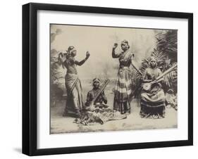 Sri-Lanka, les bayadères-null-Framed Giclee Print