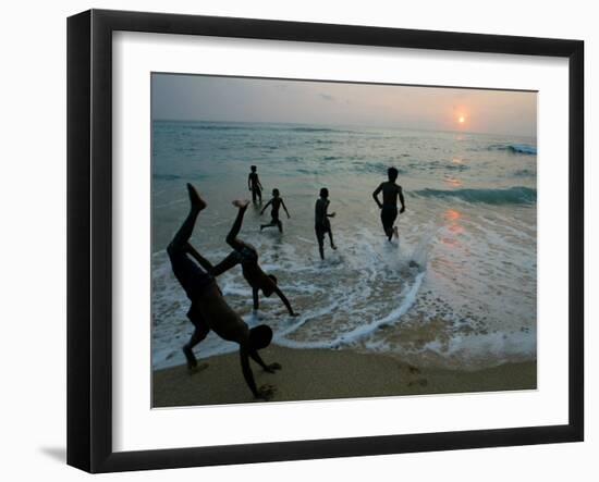 Sri Lankan Tsunami Survivors Play at Akurala Beach Close to their Temporary Shelters-null-Framed Premium Photographic Print