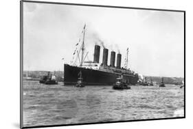 SS Lusitania-null-Mounted Photographic Print