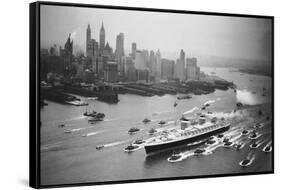 SS United States Arrives in Manhattan-null-Framed Stretched Canvas
