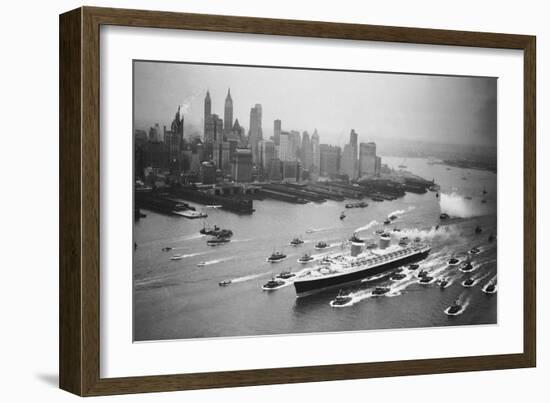 SS United States Arrives in Manhattan-null-Framed Photographic Print