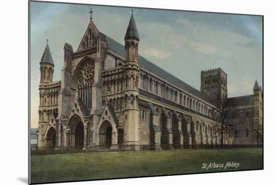 St Albans Abbey in St Albans-null-Mounted Photographic Print