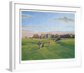 St. Andrews 17th - Road-Peter Munro-Framed Collectable Print