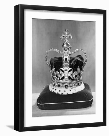 St. Edward's Crown, or the Crown of England-null-Framed Photographic Print