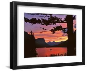 St Mary Lake at Sunset, Glacier National Park, Montana, USA-Jaynes Gallery-Framed Photographic Print