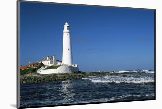 St. Mary's Island, Whitley Bay, Tyne and Wear, England, United Kingdom-James Emmerson-Mounted Photographic Print