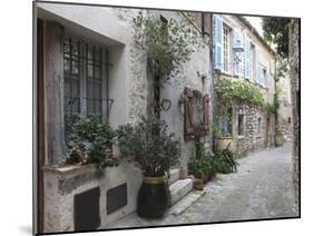 St. Paul De Vence, Medieval Village, Alpes Maritimes, Cote D'Azur, Provence, France, Europe-Wendy Connett-Mounted Photographic Print