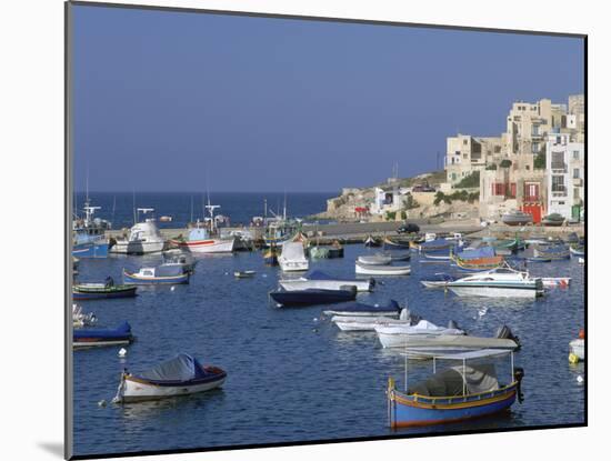 St Pauls Bay, Malta-Peter Thompson-Mounted Photographic Print