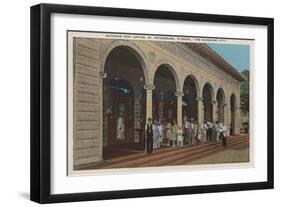 St. Petersburg, FL - Exterior View of Post Office-Lantern Press-Framed Art Print