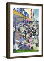 St. Petersburg, Florida - View of Crowds and Famous Green Benches-Lantern Press-Framed Art Print