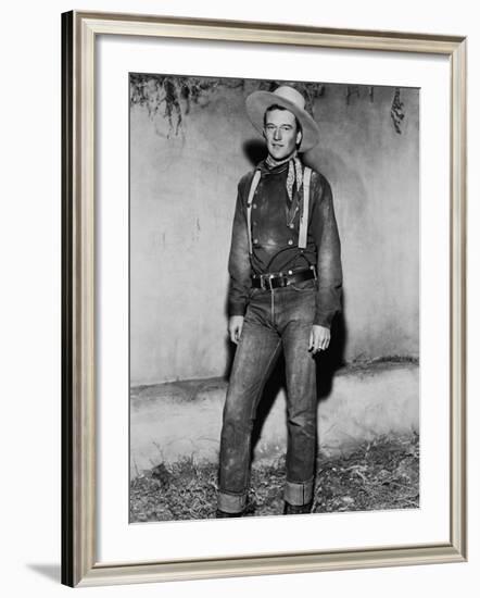 Stagecoach, 1939-null-Framed Photographic Print