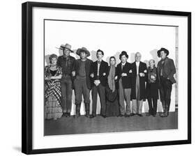 STAGECOACH, 1939-null-Framed Photo