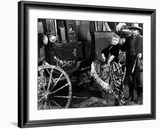 Stagecoach, Claire Trevor, Andy Devine, 1939-null-Framed Photo