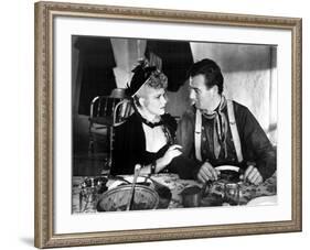 Stagecoach, Claire Trevor, John Wayne, 1939-null-Framed Photo