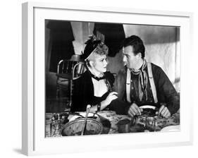 Stagecoach, Claire Trevor, John Wayne, 1939-null-Framed Photo